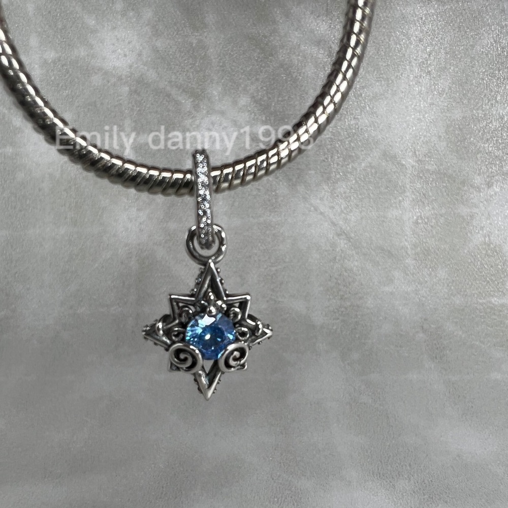 Pandora charms - Picture 2 of 6